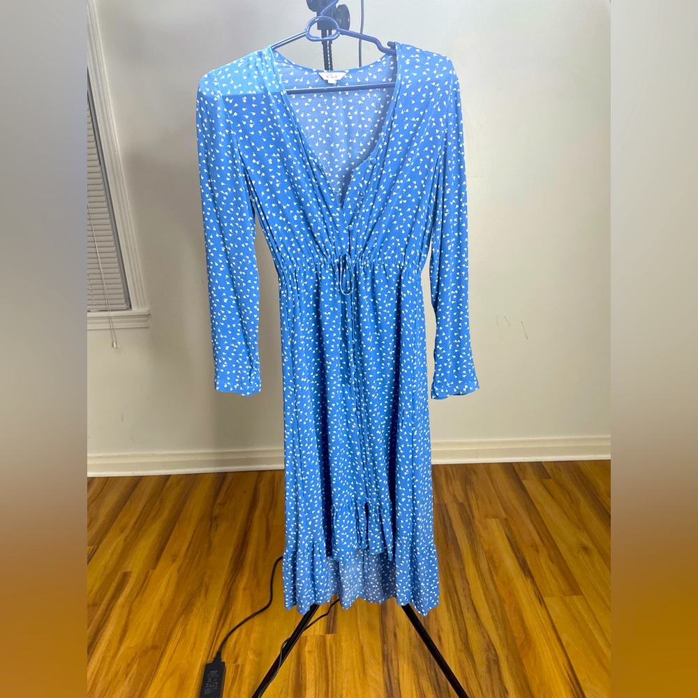 Revolve Dress
Rails Jade Dress
Blue Wisteria
Size XS
Original Price $228